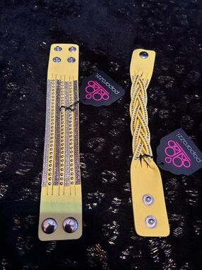 NWT 2 Piece Yellow Rhinestone Boho Punk Snap Cuff Bracelets